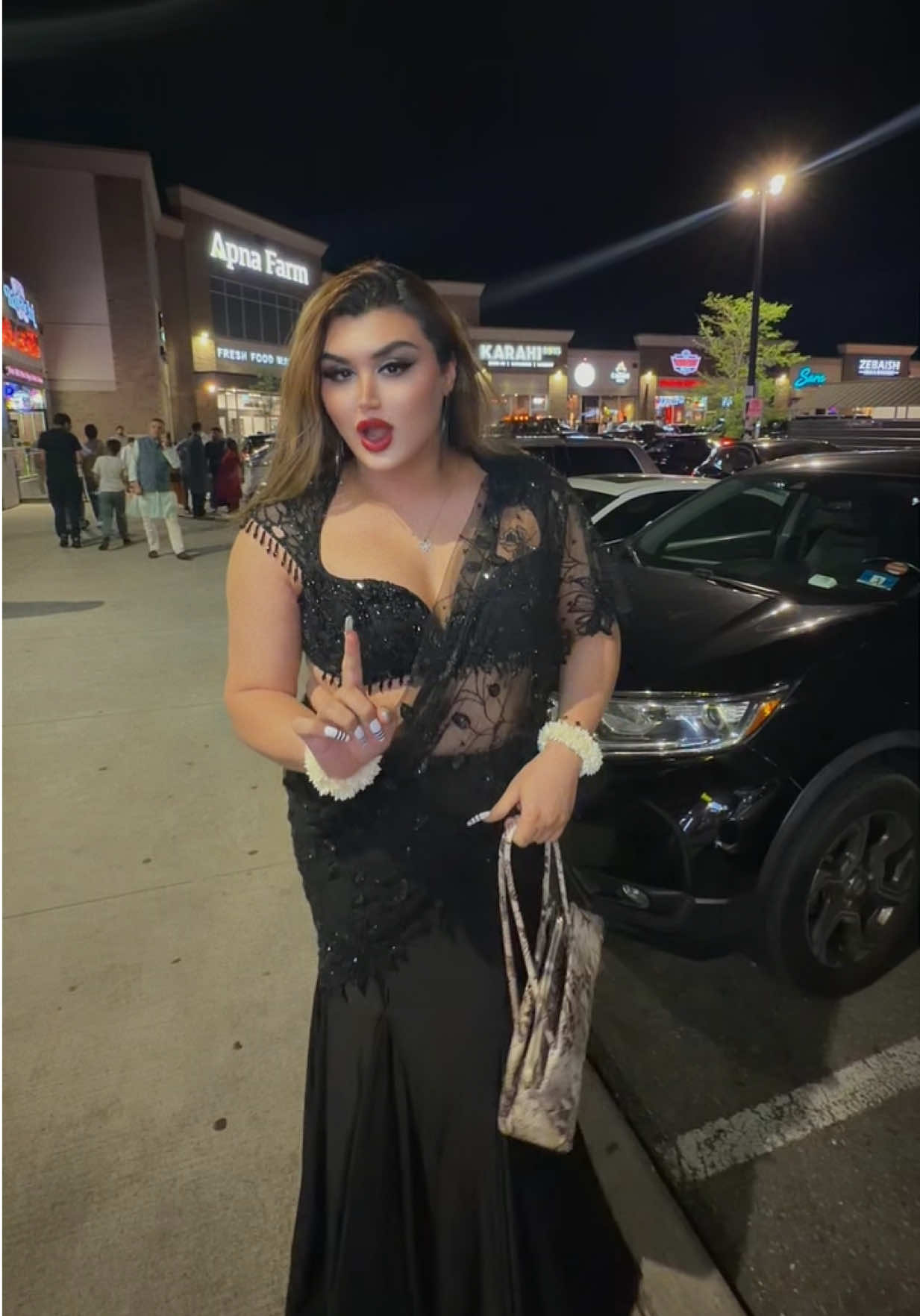 @🦋Haniya🦋 🇨🇦