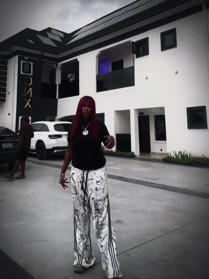 @V🦋e🖤r☠️s🍭a💗c💨e🧚