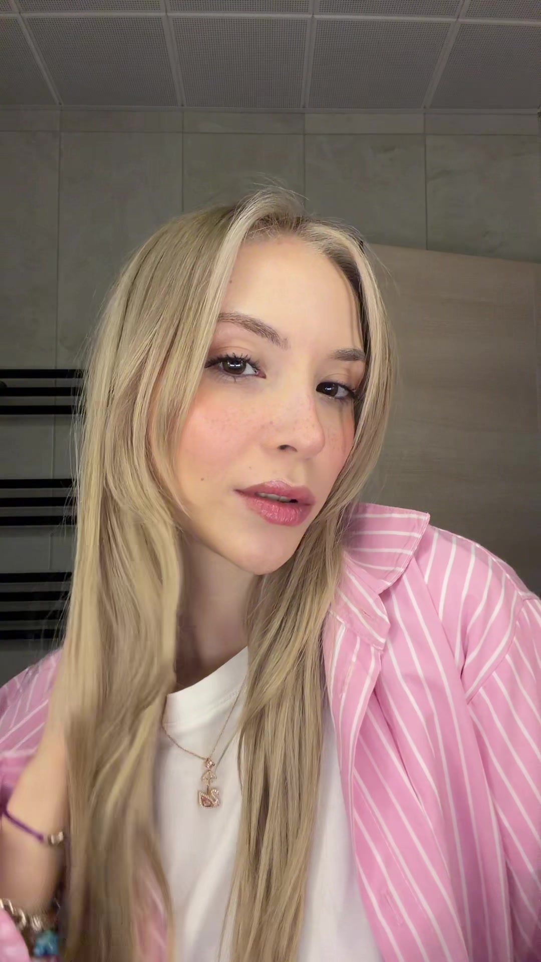 @Ay&ccedil;a Nil