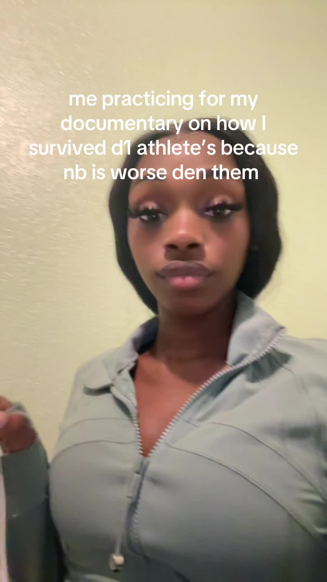 @luhneeezzy