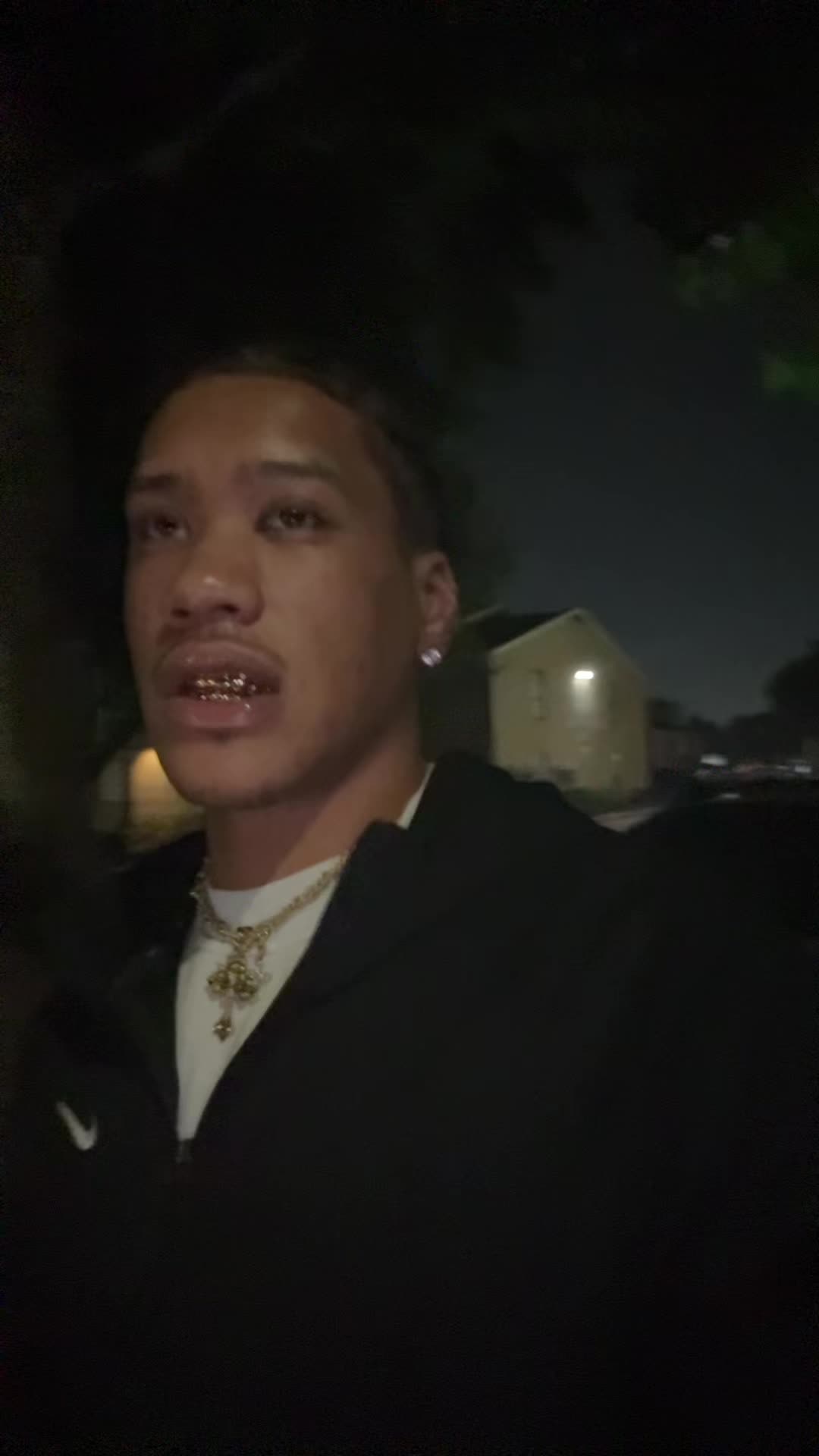 @e