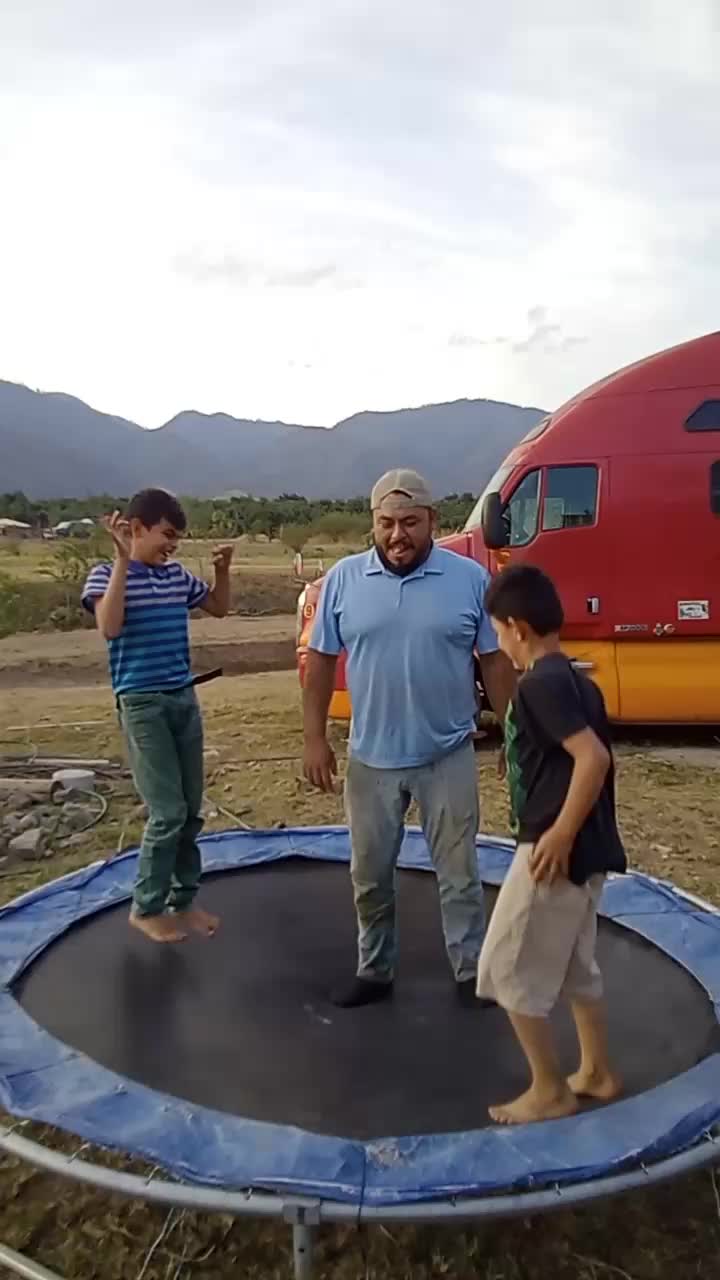 @E & E  peque&ntilde;os aventureros