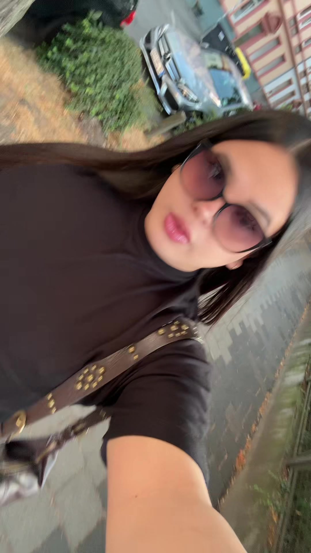 @miafernandez