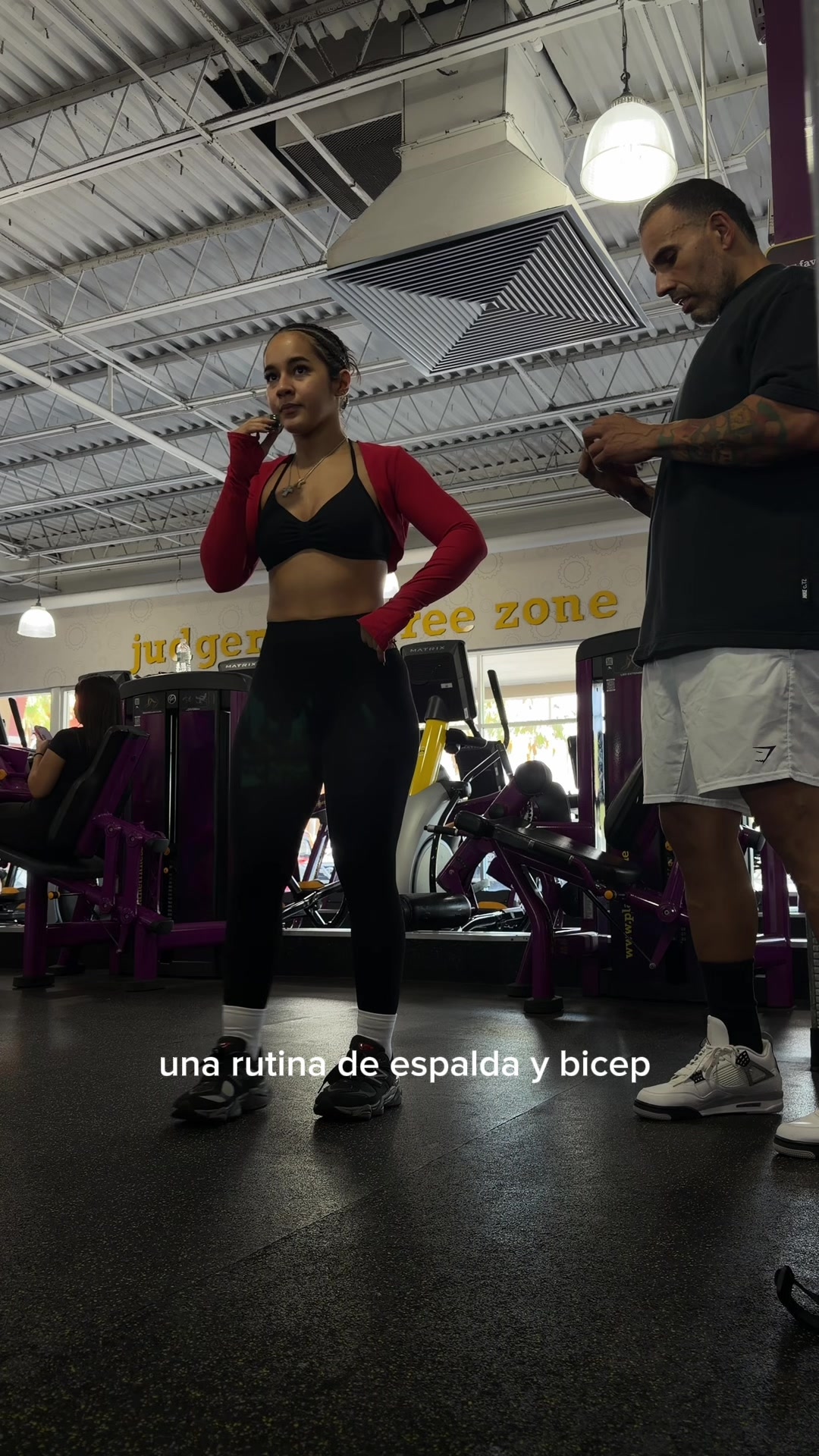 @karlasofiiiiia