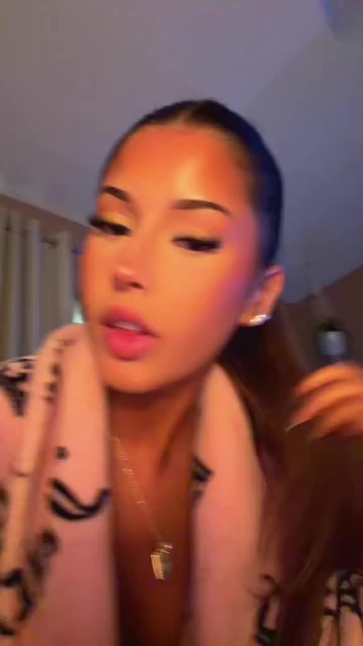 @👑
