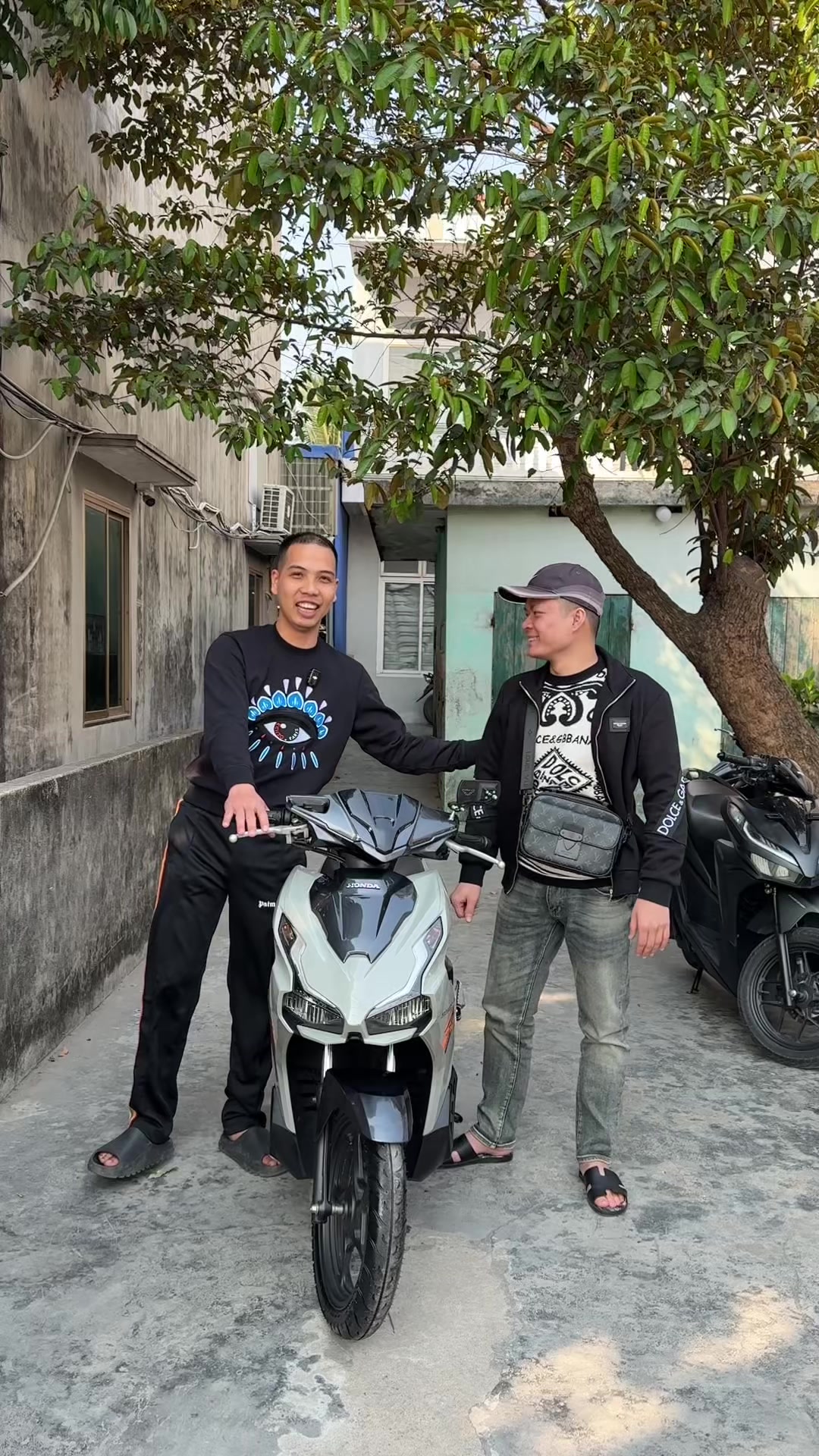 @Xe M&aacute;y Tuấn Ly