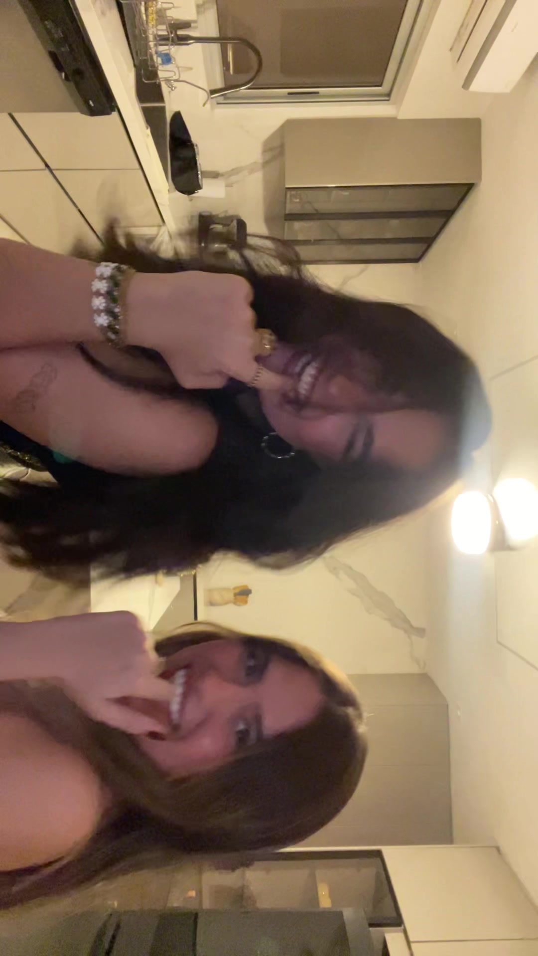 @Juls