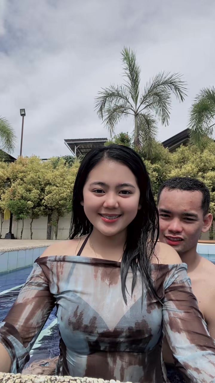 @khriz