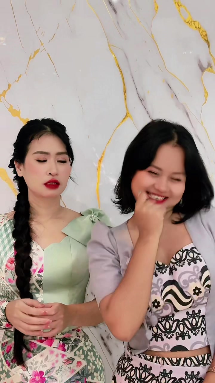@Zin Lay ♌