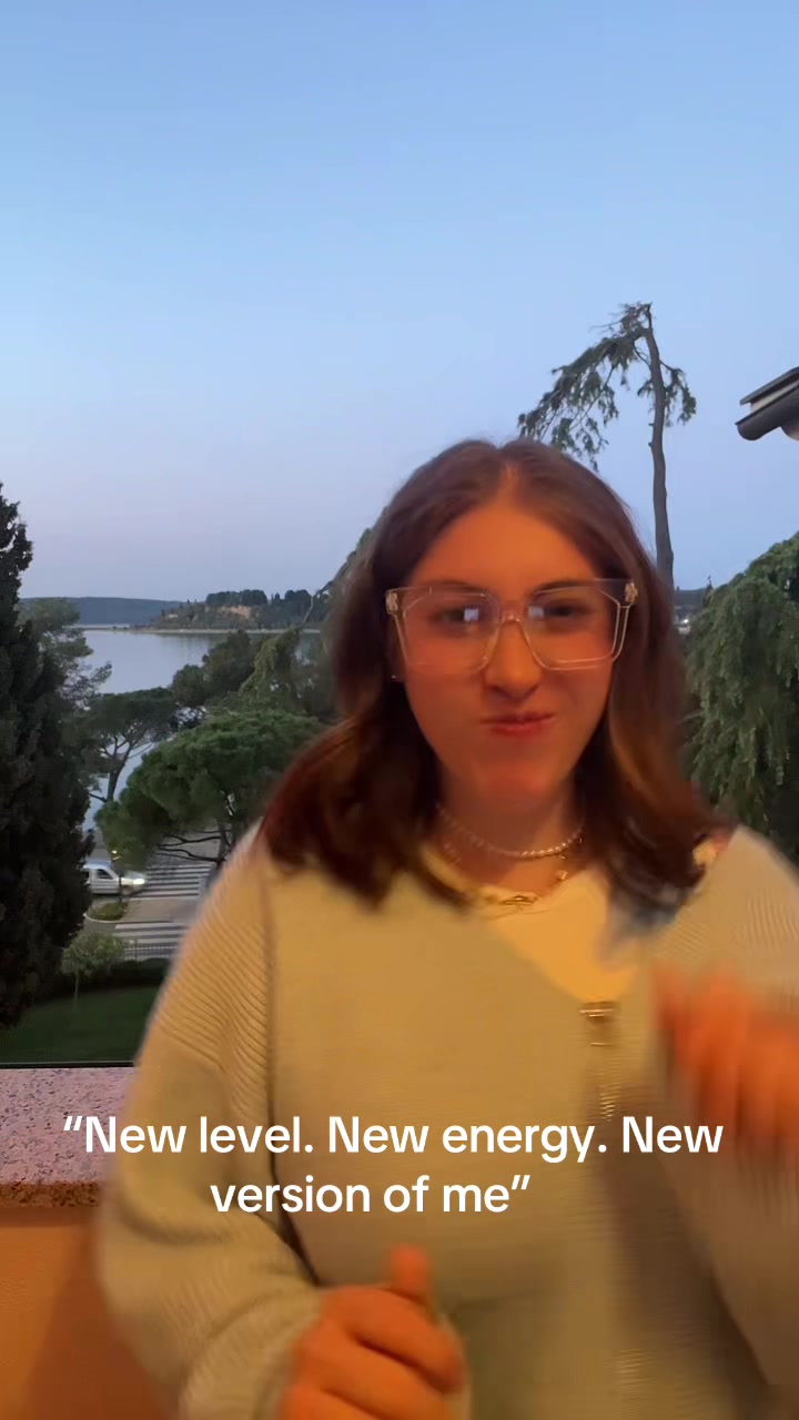 @Alessia🦋