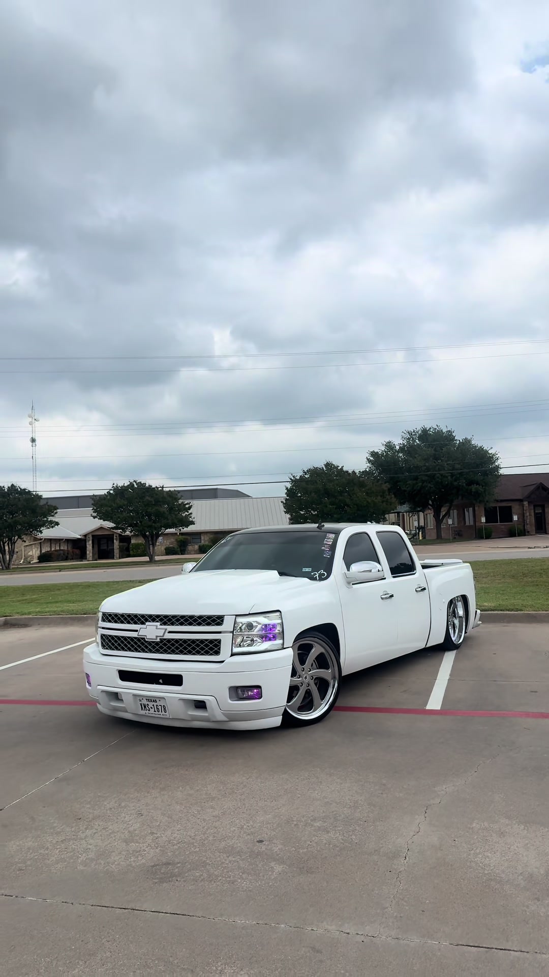 @2statik.landon