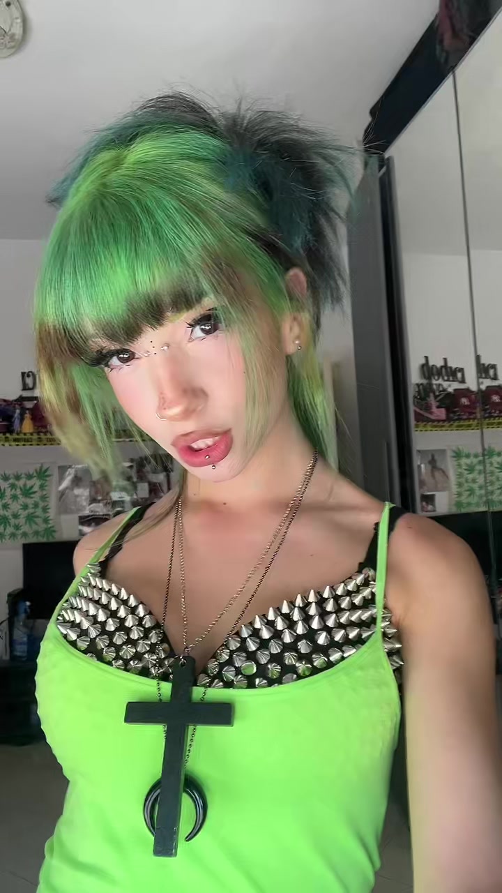 @,