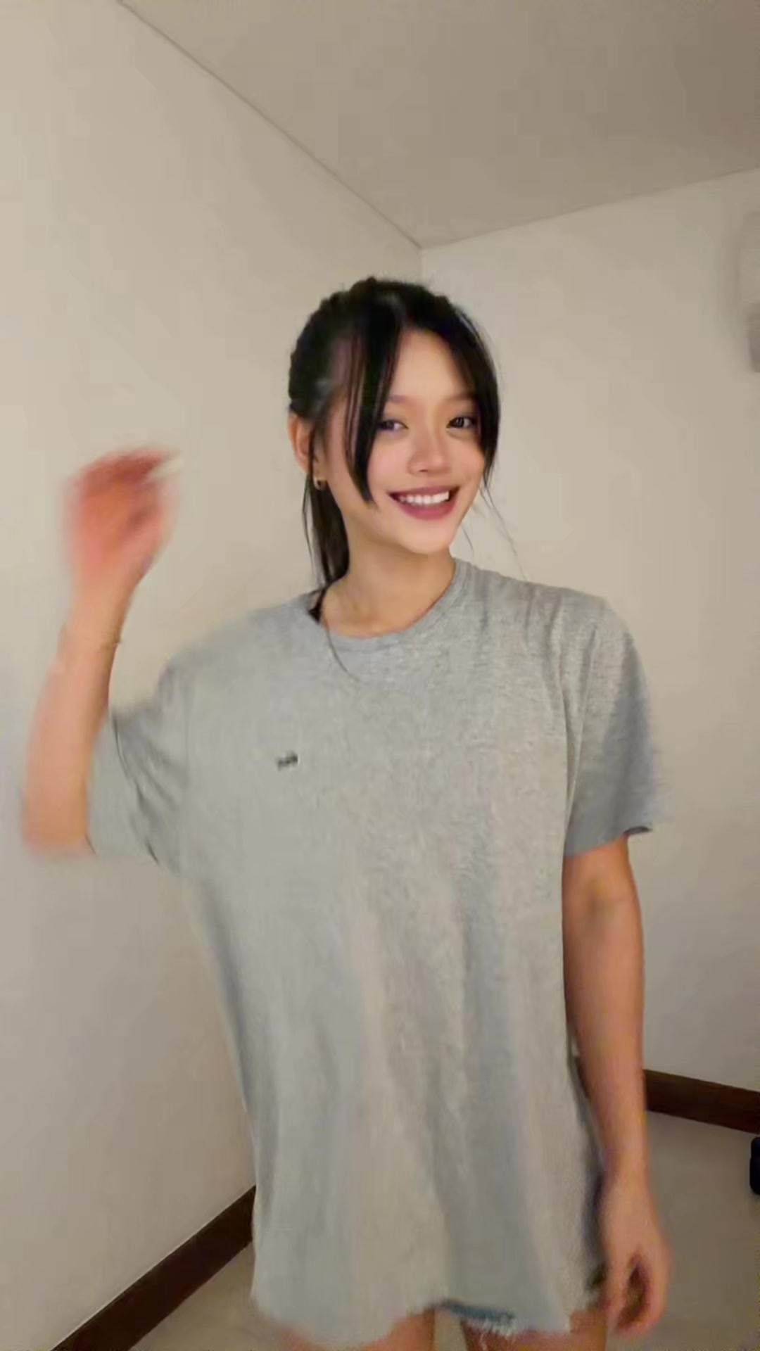 @notzarabananaa