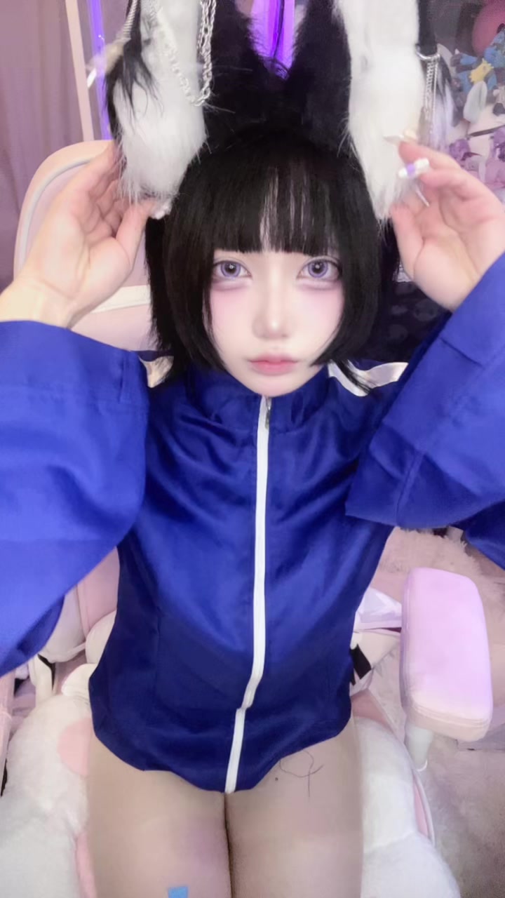@しおしおにゃん