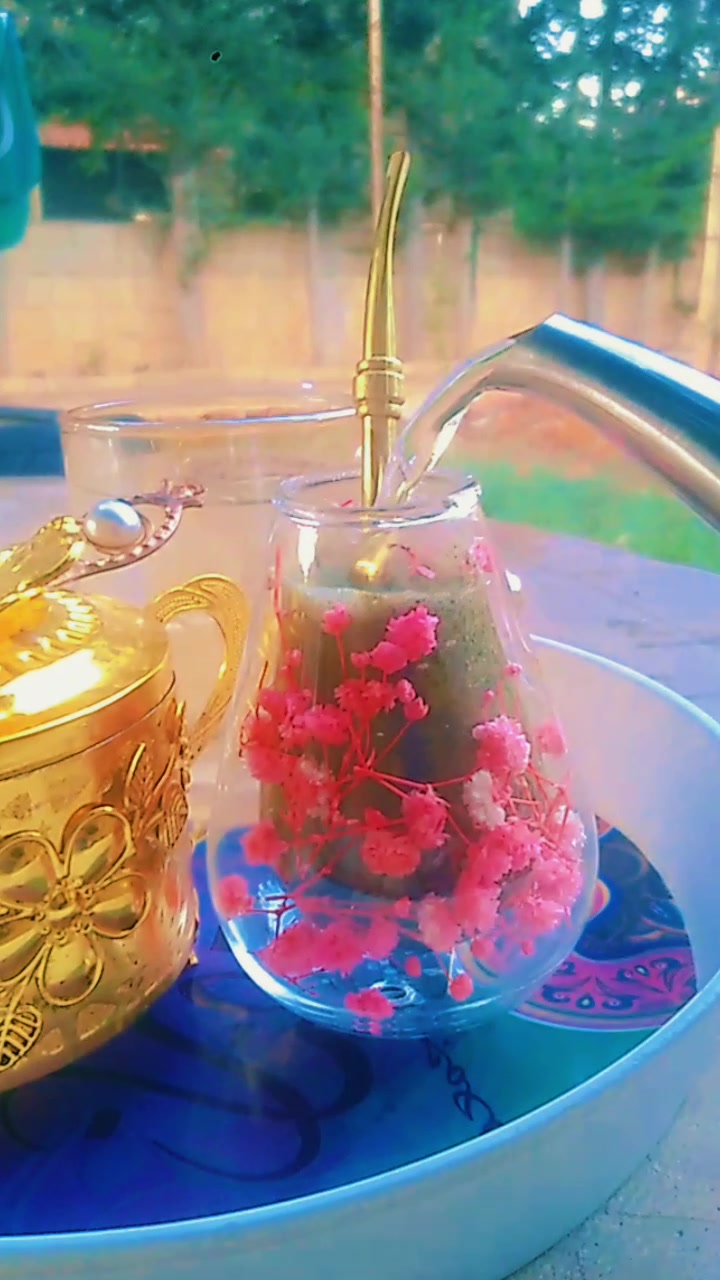 @عازفة الأمل