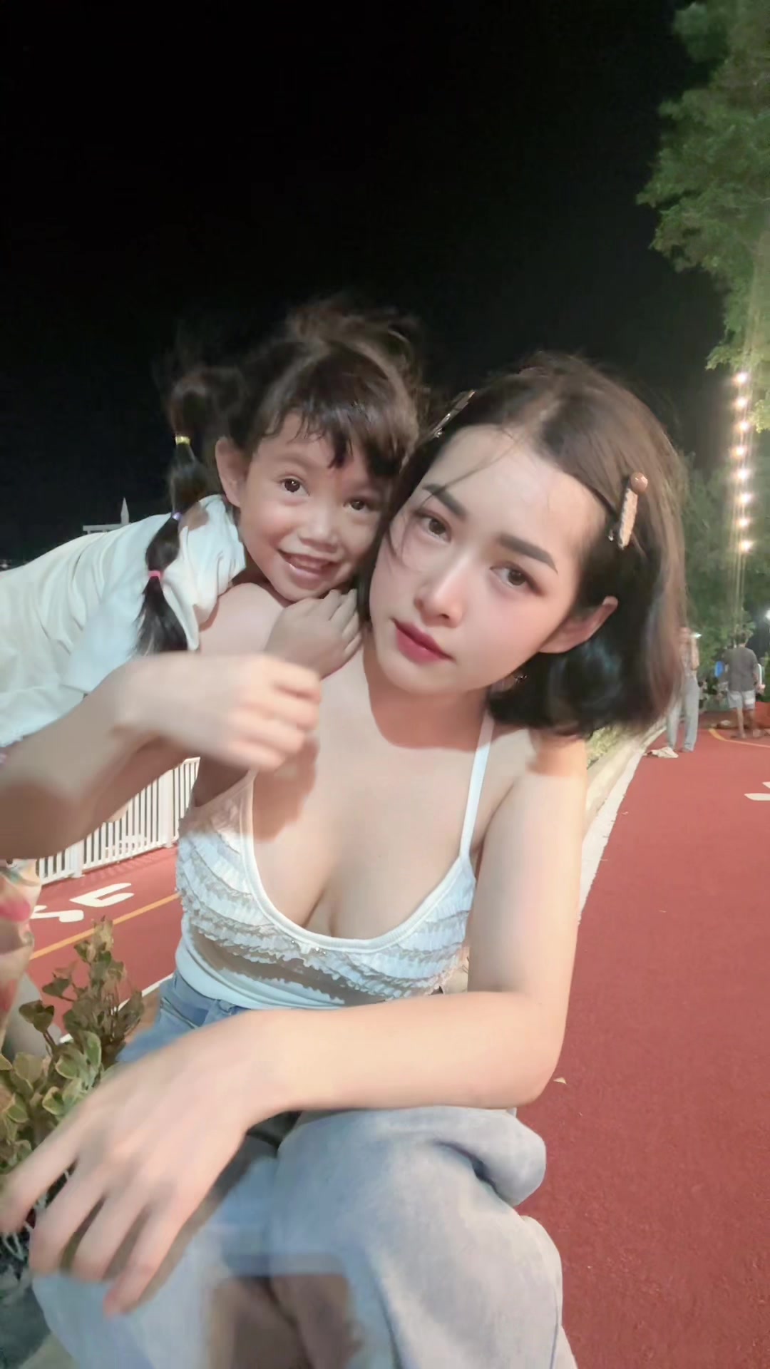 @คุณไพลิน ✨