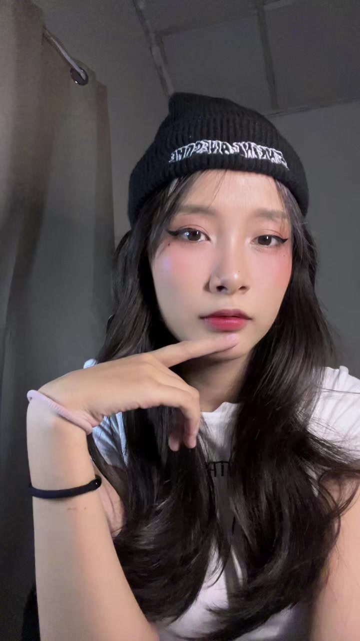 @🐼ᰔᩚ แบมบู メ🦖