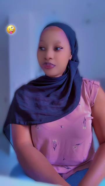 @M&rsquo;mah ch&eacute;rie Camara  🧕💍🦋