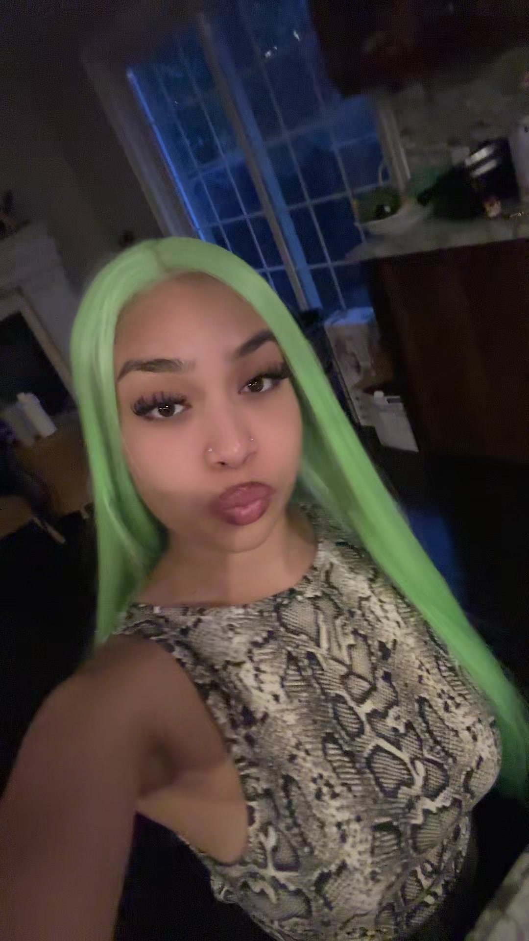 @niy<3