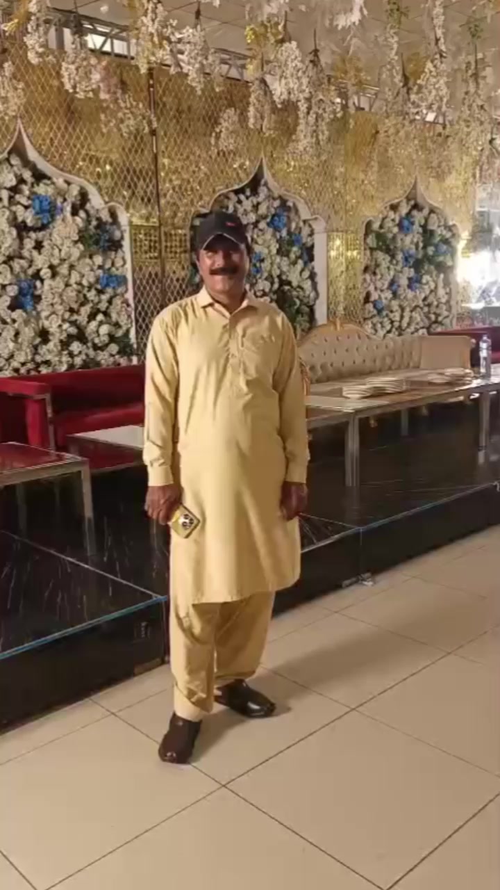 @khan g