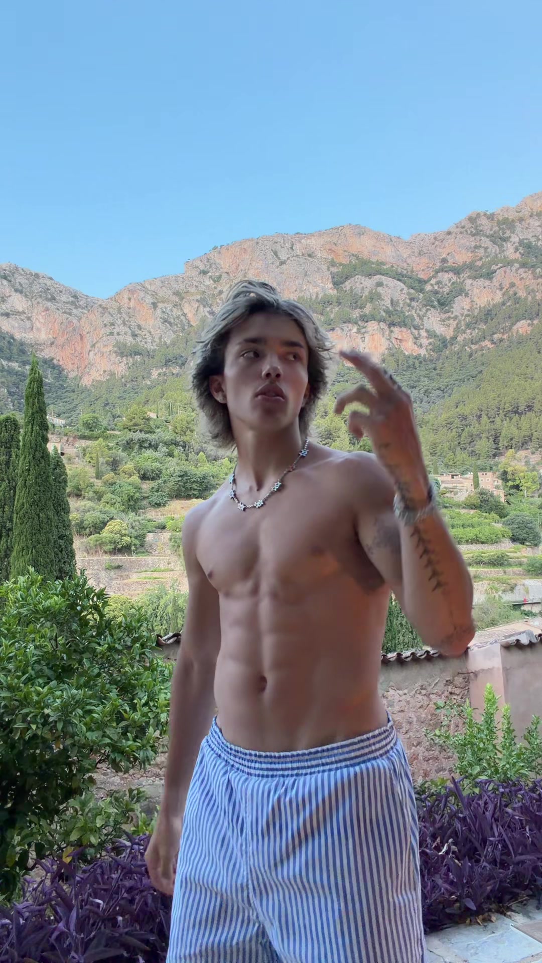 @trentiinnnn