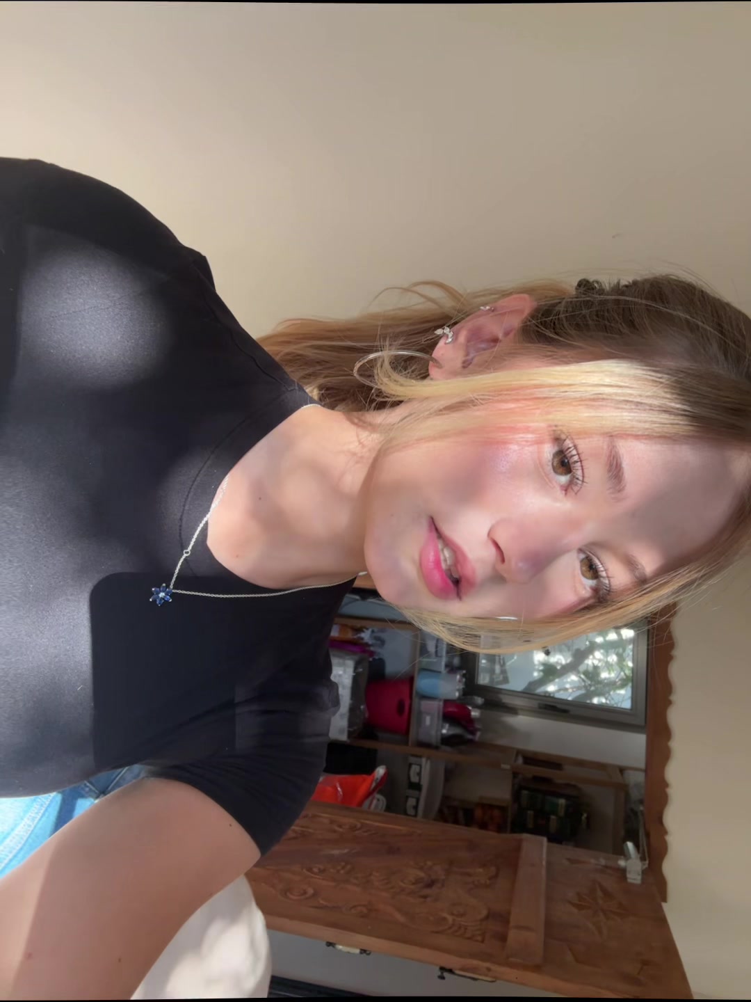 @Devii🪼