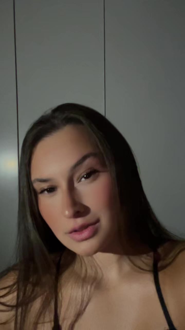@Giovannabertee