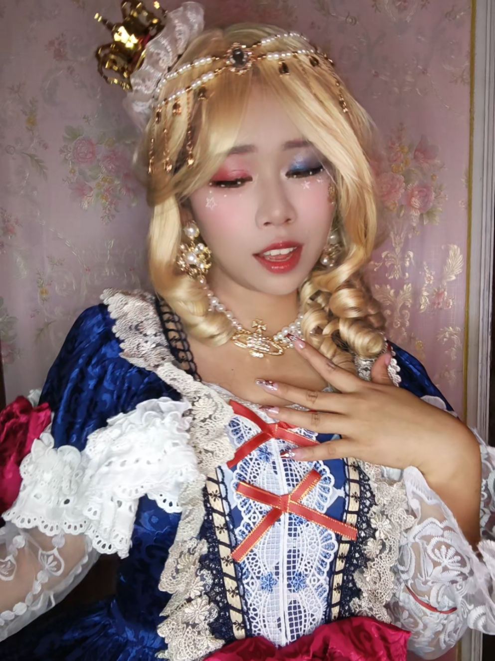 @Maxiel Linda-姫 🌹🌙