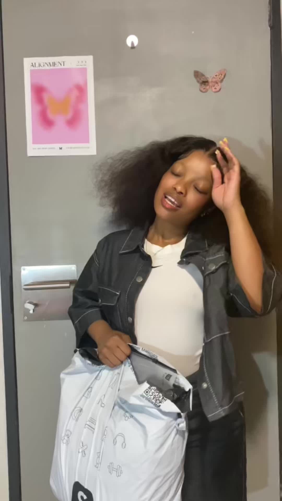 @nicolemhlotshana24