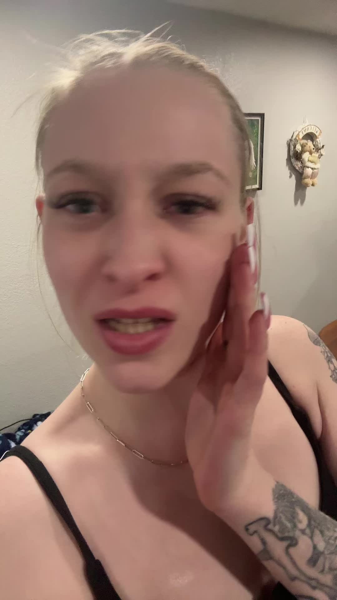 @ayeyojazzy