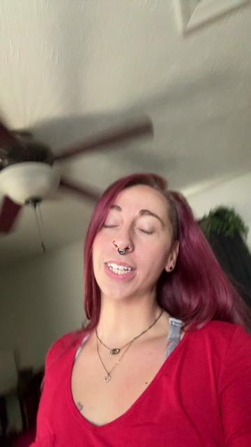 @Courtneyyy🦄