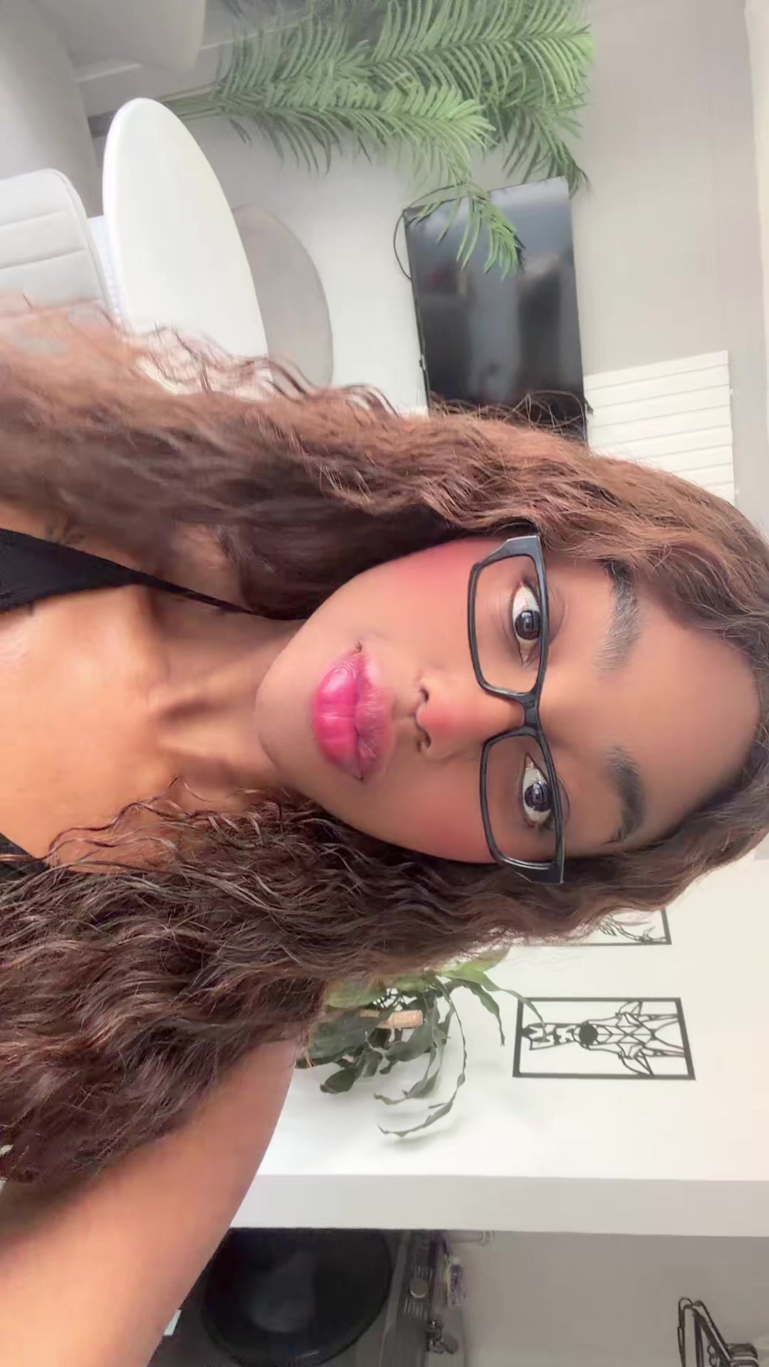 @Ebonypreciousss