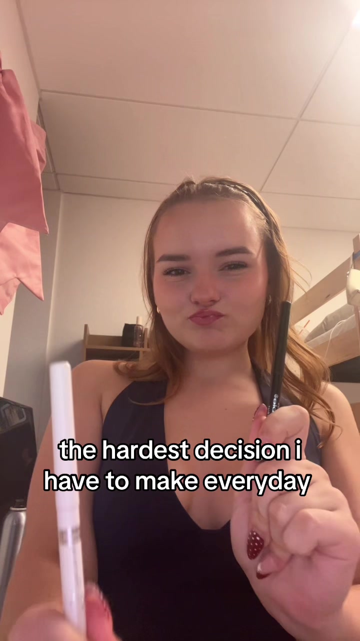 @ally_giele