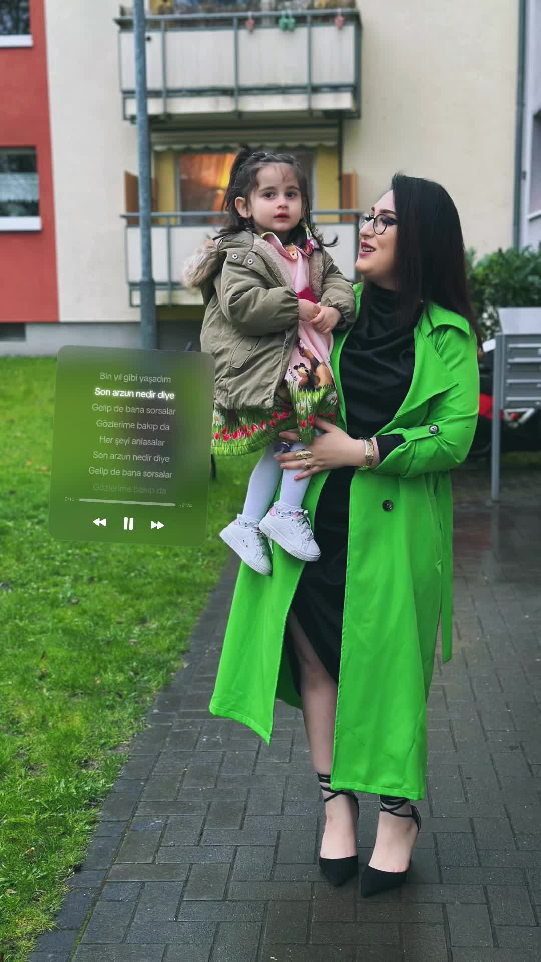 @Gül Azra