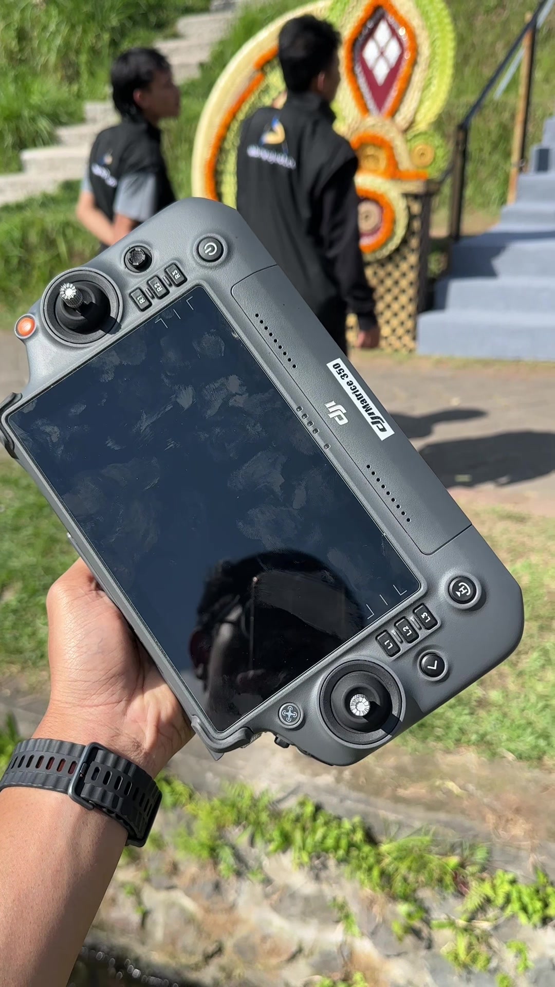 @𝗝𝘂𝗻𝗮