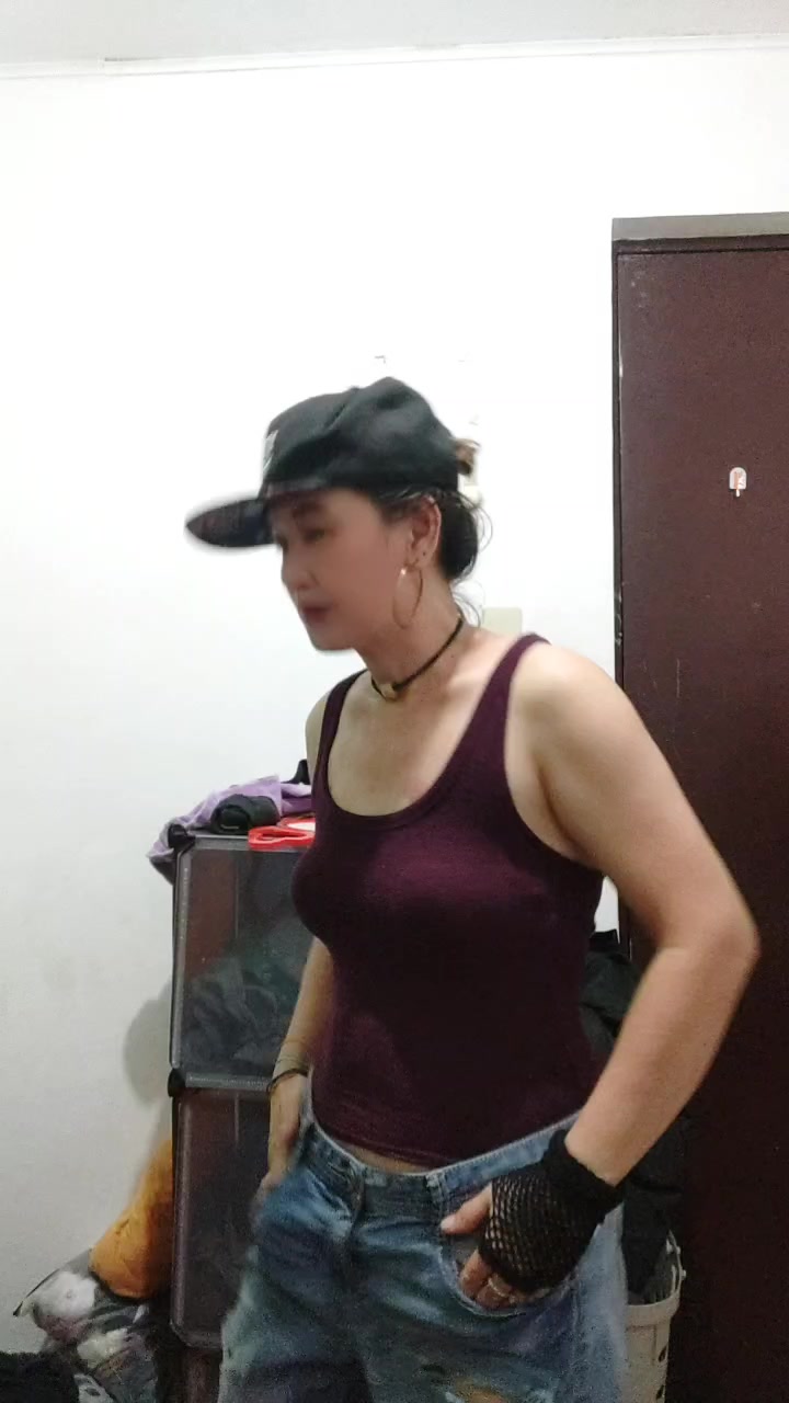 @userlykaliezel19