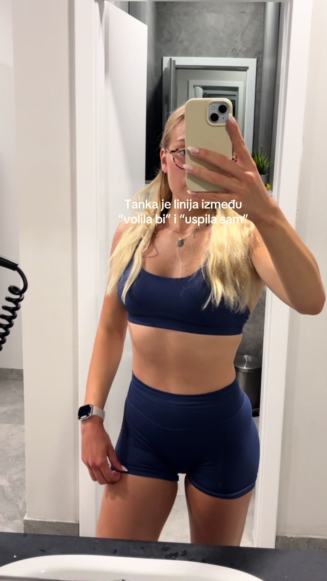 @𝙰𝙽𝙰𝙼𝙰𝚁𝙸𝙹𝙰