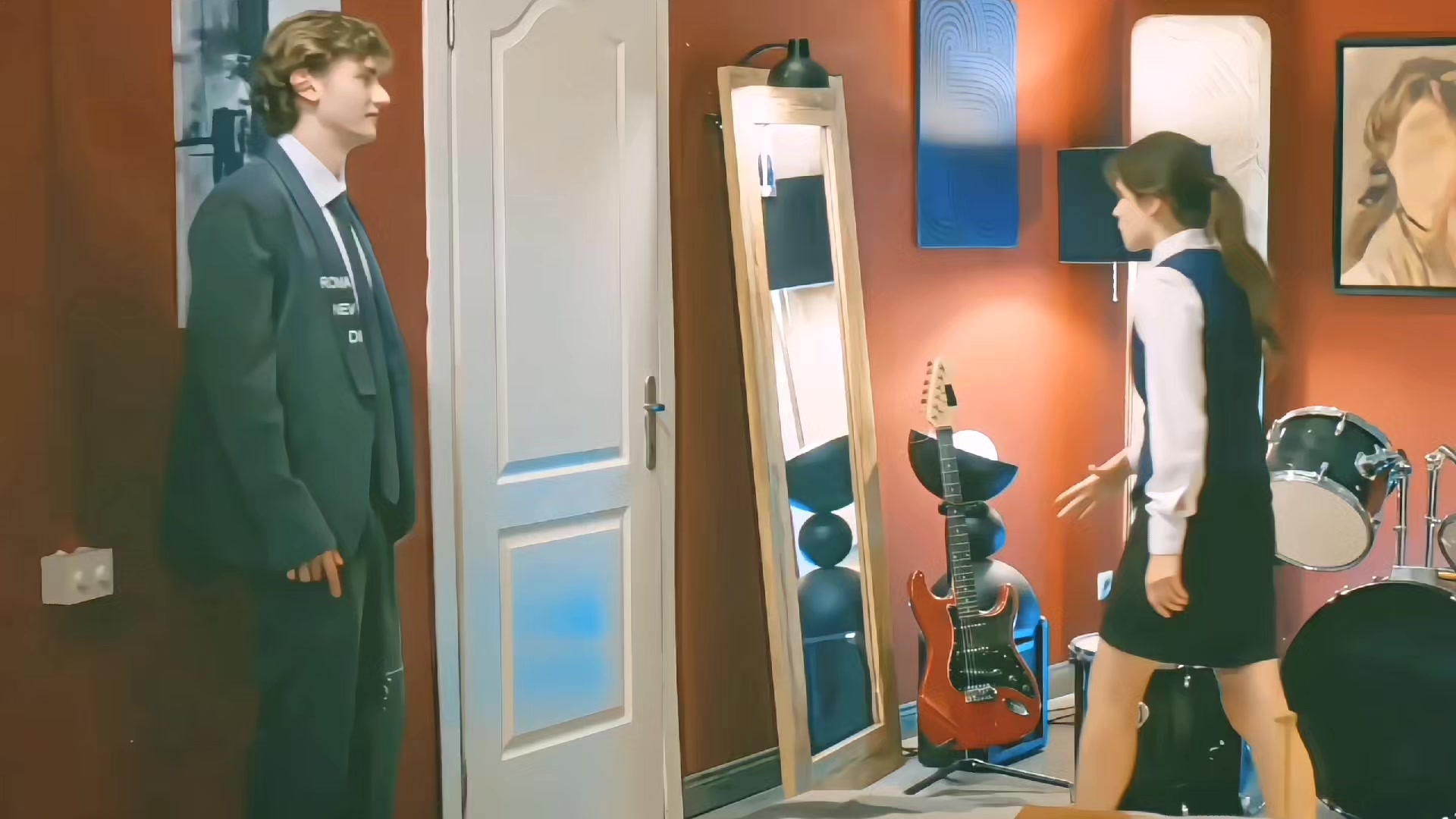 @𝙇𝙚𝙮𝙮 ☆