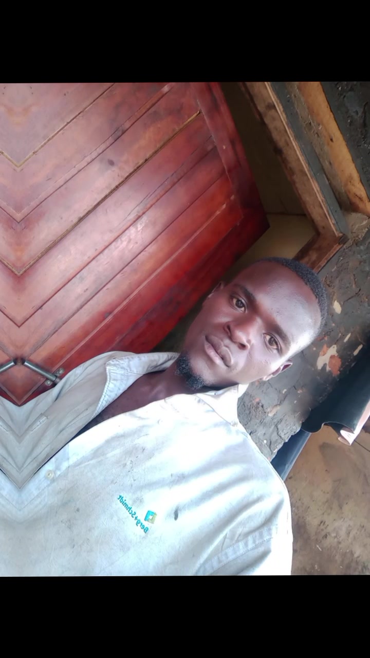 @moselo