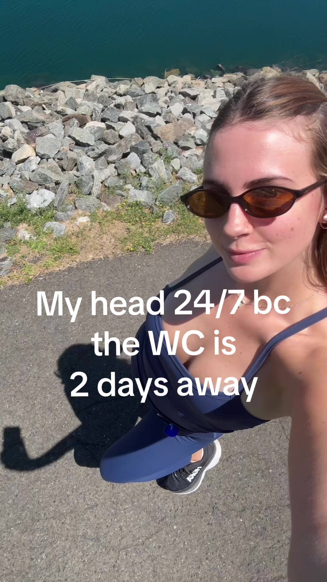 @Bella