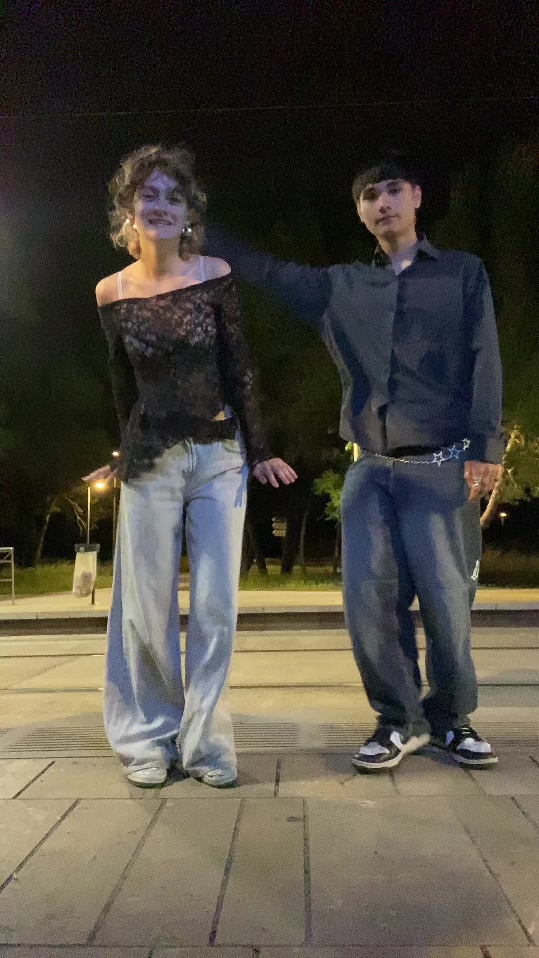 @akalza