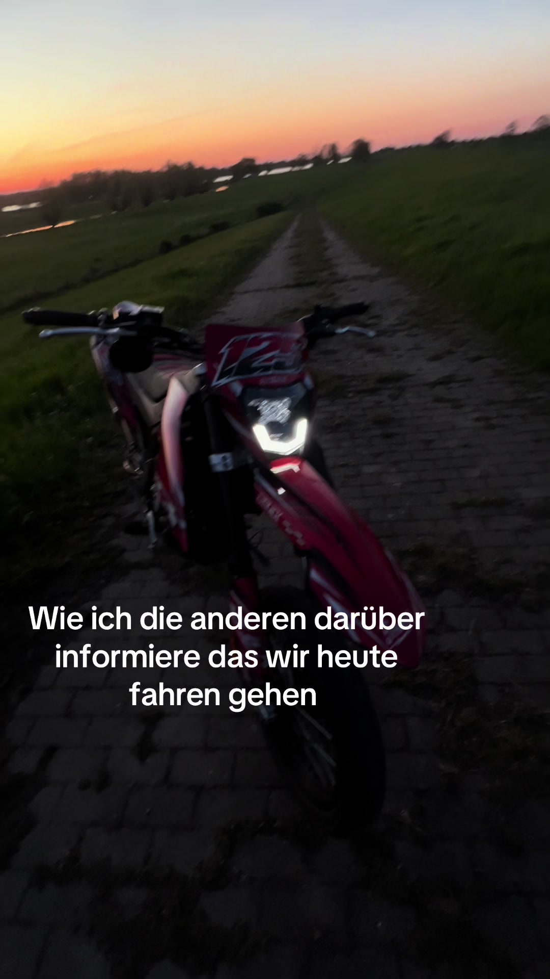 @𝟙𝟡𝟘𝟚
