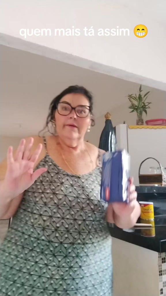@Cl&aacute;udia Regina Pires da Silva