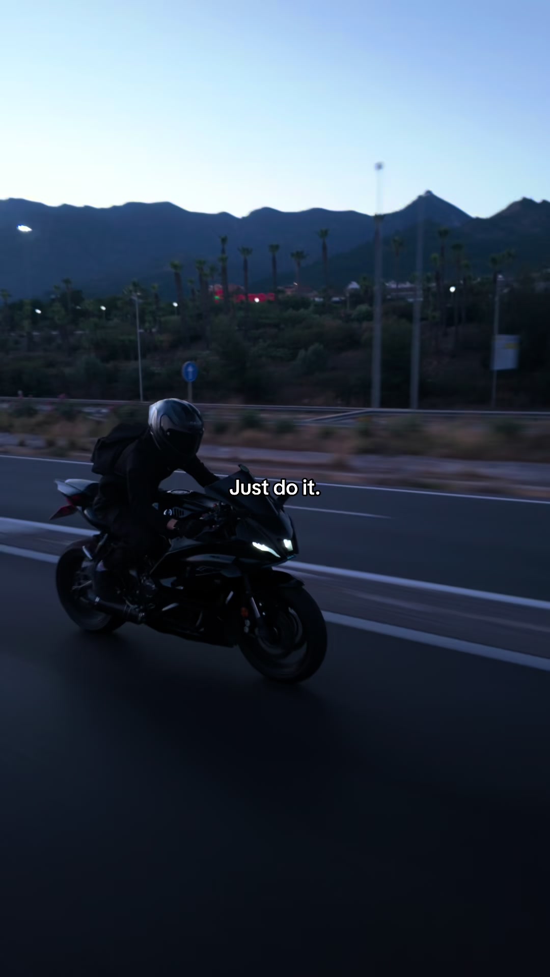 @R7.STORM