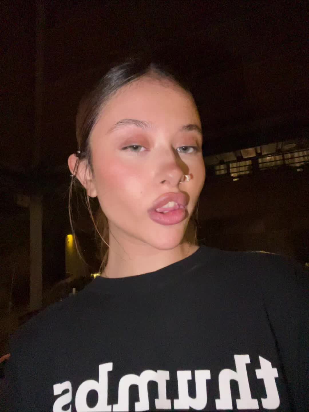 @callmekiwaa