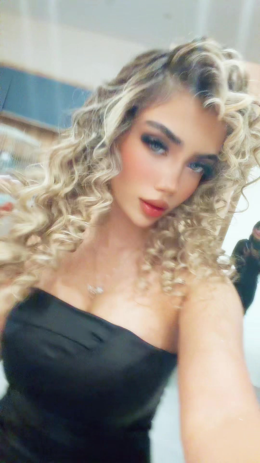 @JEYRAN✨