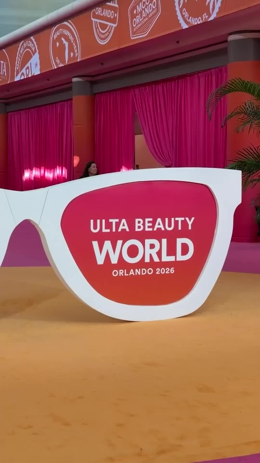@bareMinerals