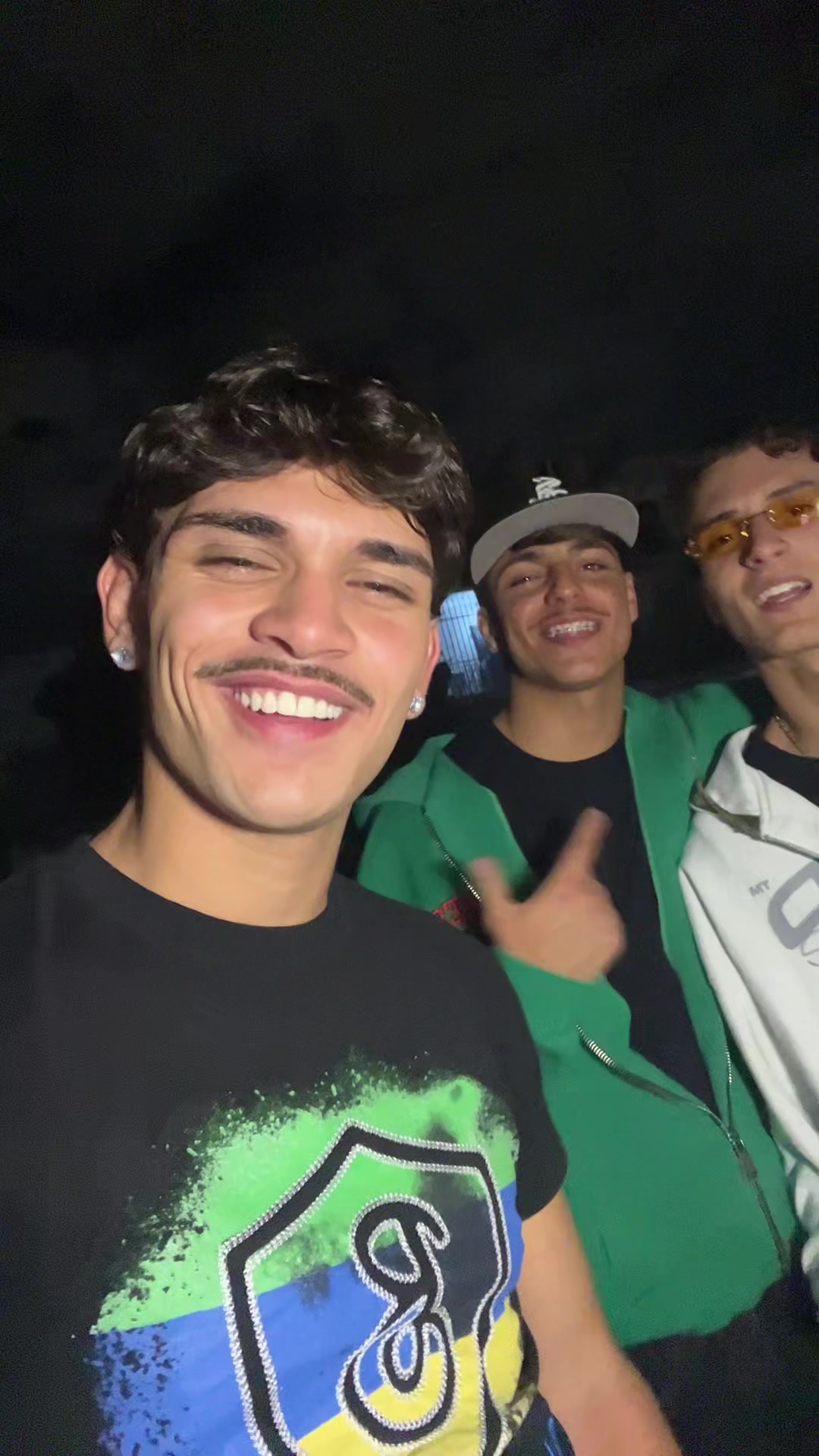 @M A R I O