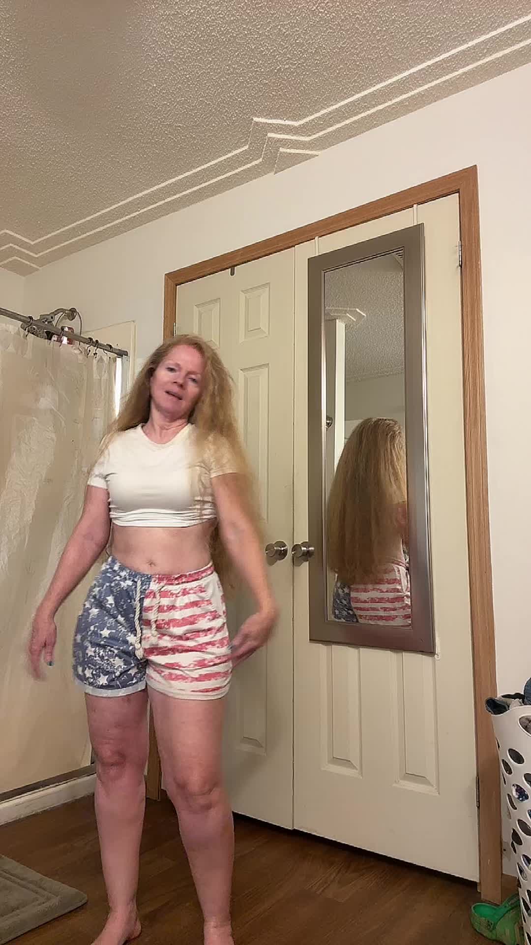 @Gg