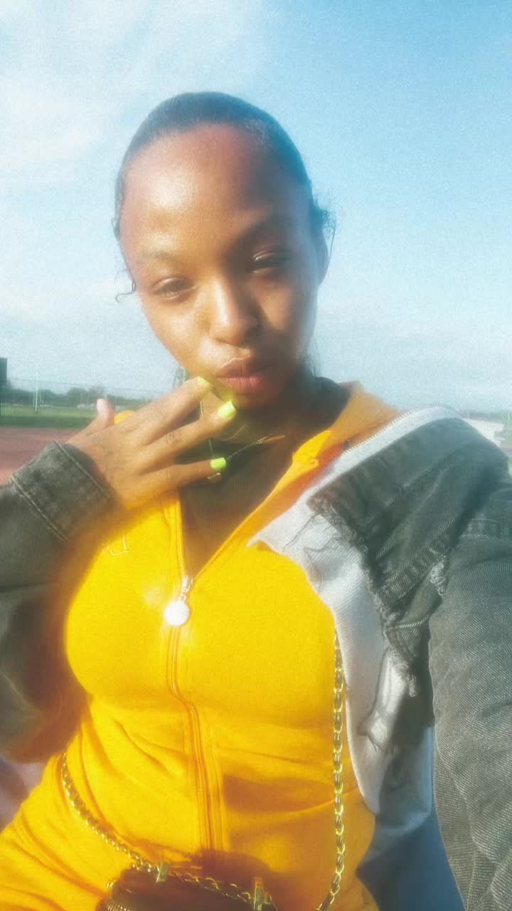 @kaybae